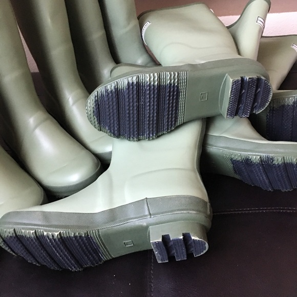 Smith & Hawkins Water Proof Gardening/ Rain boots - Picture 6 of 6